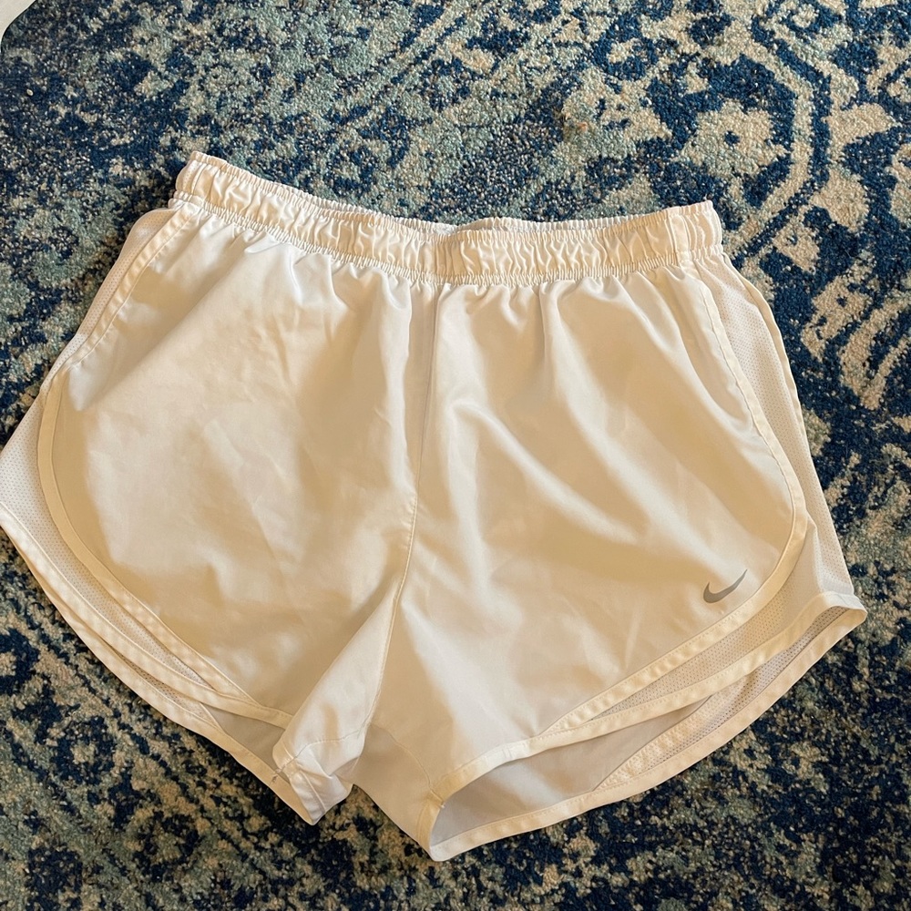Size Large White Nike Tempo Running Shorts